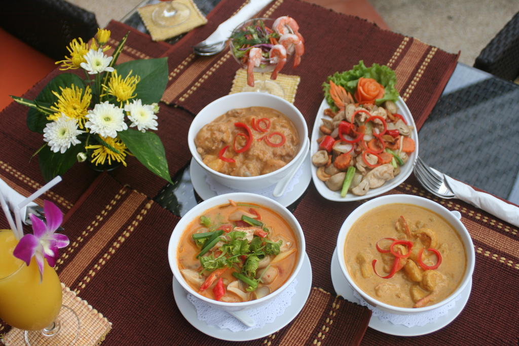 Palmview Resort Patong Eksteriør billede